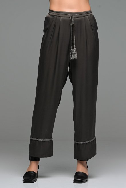 Satin pyjama pants with knitted details