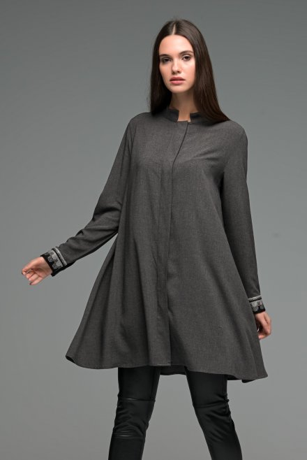 Long shirt with knitted details