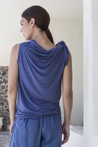 Top side tying blouse indigo