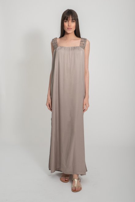 Satin maxi dress with handmade knitted details elephant