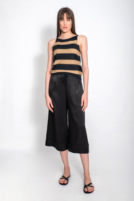 Cropped belted  pants black