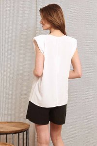Crepe marocaine padded-shoulder basic top with knitted details ivory