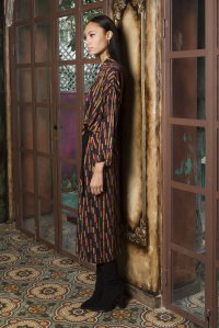 Multicoloured wrap dress with knitted details multicolored black-violet-grass-orange