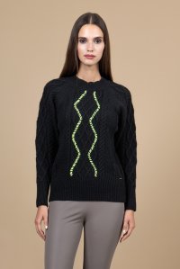 Alpaca blend cable knit sweater with handmade stiches black