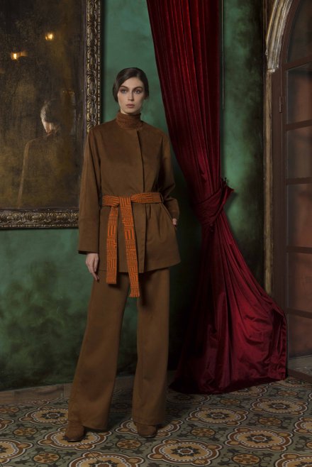Faux suede collarless jacket with knitted belt tabac