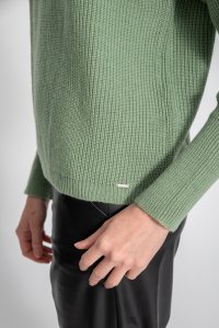Wool blend puffed sleeved sweater mint