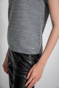 Wool blend mettalic ribbed short sleeved sweater medium grey -silver