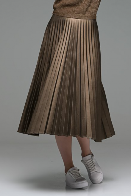 Faux leather pleated midi skirt with knitted details bronze metallic