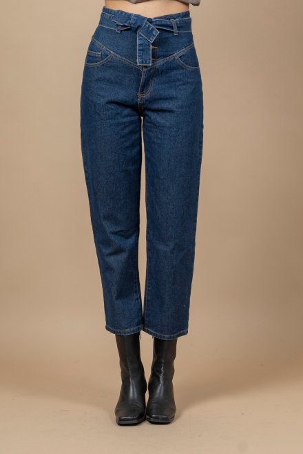 Belted tapered jeans blue jean