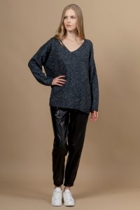 V-neck tweed knit sweater black