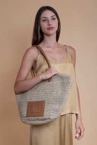 Raffia Shoulder bag with front leather patch natural beige