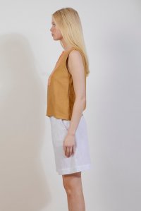 Sleevless top with knitted details summer camel