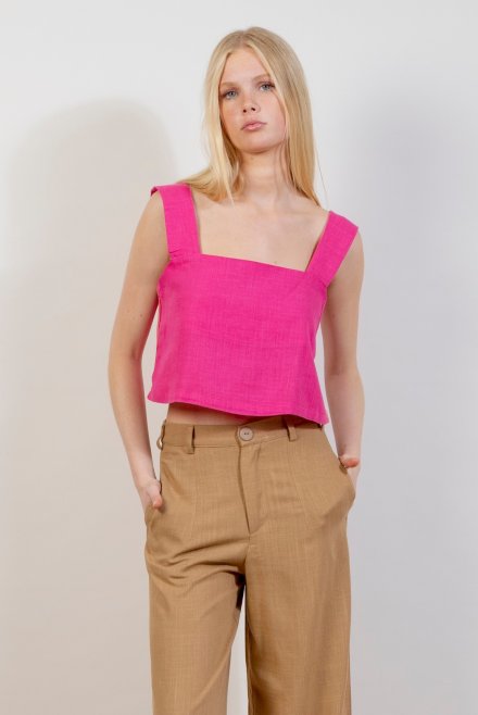 Linen blend cropped  top with knitted details fuchia