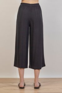 Crepe marocaine cropped wide leg pants with knitted details black