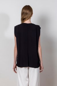 Crepe marocaine top with knitted details black