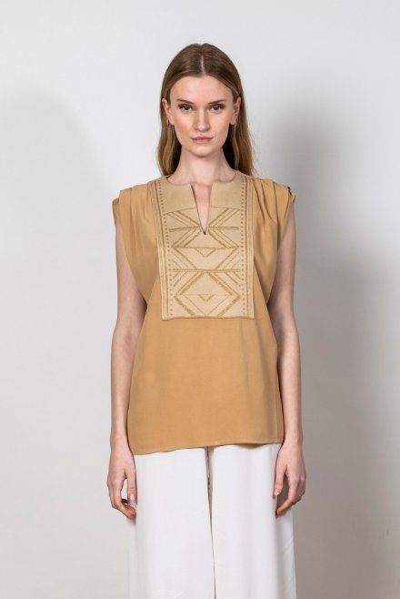 Crepe marocaine top with knitted details dark beige