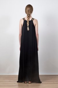 Σατέν μάξι φόρεμα με πλεκτές λεπτομέρειες black