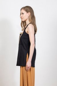 Linen top with knitted details black