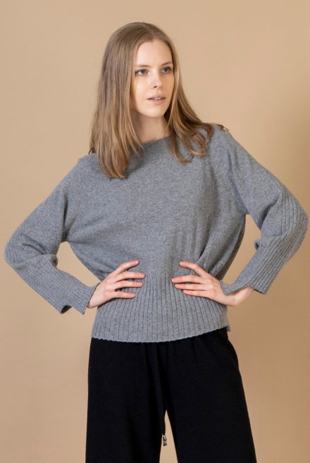 Cashmere blend sweater medium grey