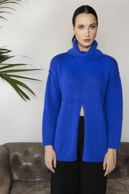 Mohair blend sweater  with front slit bright blue