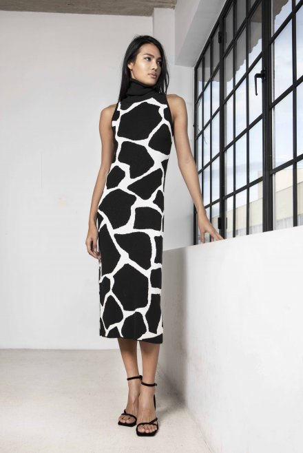 Cotton  blend giraffe jacquard sleevles dress black-ivory