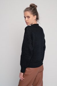 Wool blend chunky knit sweater black