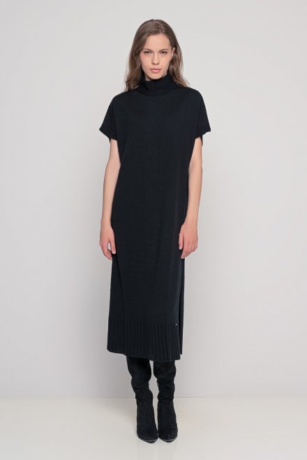 Wool blend-side slit midi dress black