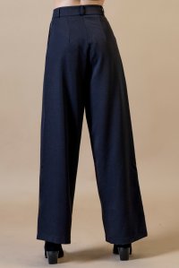 Loose pants with bleats navy