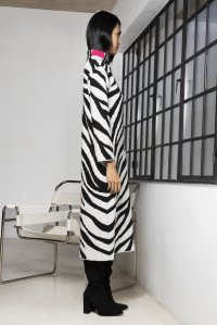Ζακάρ φόρεμα animal print με αλπακά ivory -black-fuchsia