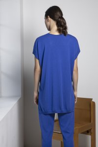 Cotton blend v-neck vest bright blue