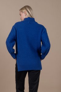 Χονδρό πουλόβερ με πλεξίδες bright blue