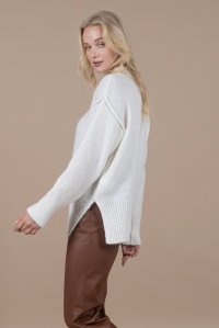 Mohair blend sweater with side slits ivory