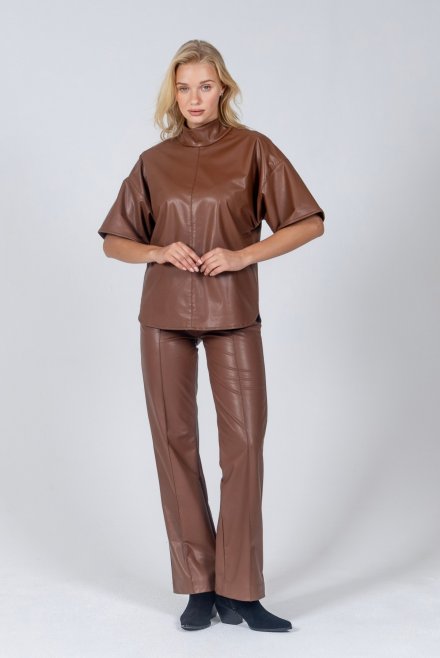 Faux leather stretch straight line pants tabac