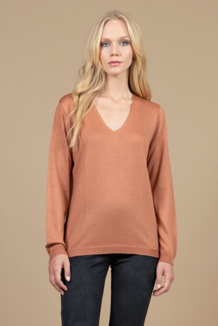 Wool blend v-neck sweater dusty peach
