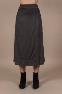 Σταυρωτή φούστα από συνθετικό σουετ olive