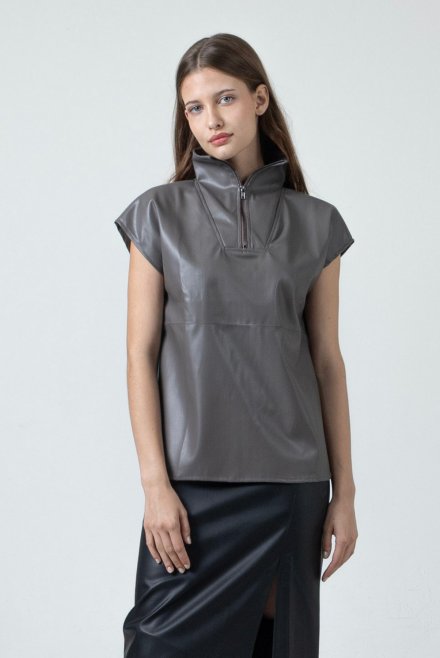 Faux leather zipped gillete taupe