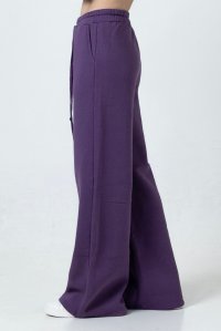Βαμβακερή παντελόνα φούτερ με πλεκτές λεπτομέρειες violet
