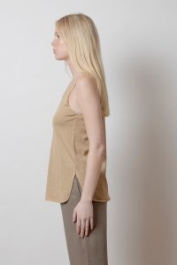 Lurex v-neck sleevless basic top tan gold