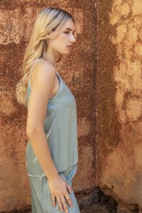 Satin basic top with knitted details teal