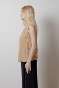 Crepe marocaine basic top with knitted details dark beige
