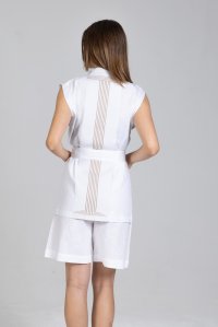Linen sleevless gilet with knitted details white