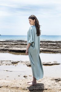 Satin caftan dress with knitted details teal