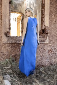 Σατέν μάξι αμάνικο φόρεμα με πλεκτές λεπτομέρεις royal blue