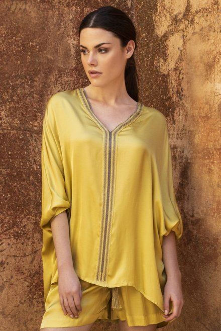 Satin 3/4 sleeved top with knitted details lime