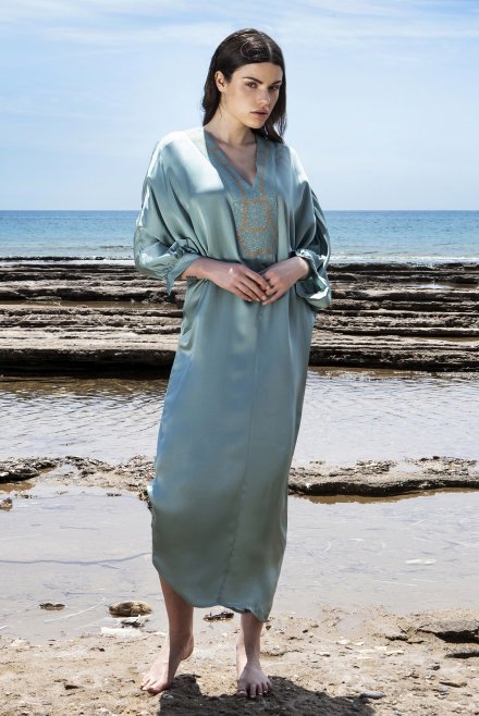 Satin caftan dress with knitted details teal