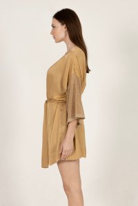 Satin kimono with knitted details gold
