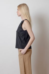 Linen crop top with knitted details black