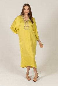 Satin caftan dress with knitted details lime