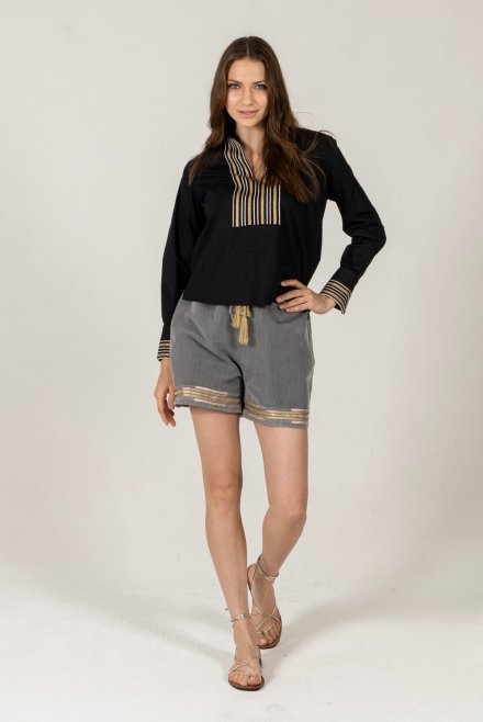 Embroidered jaquard shorts with knitted details black-gold-champagne