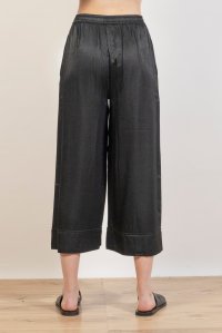 Cropped pants with knitted details black